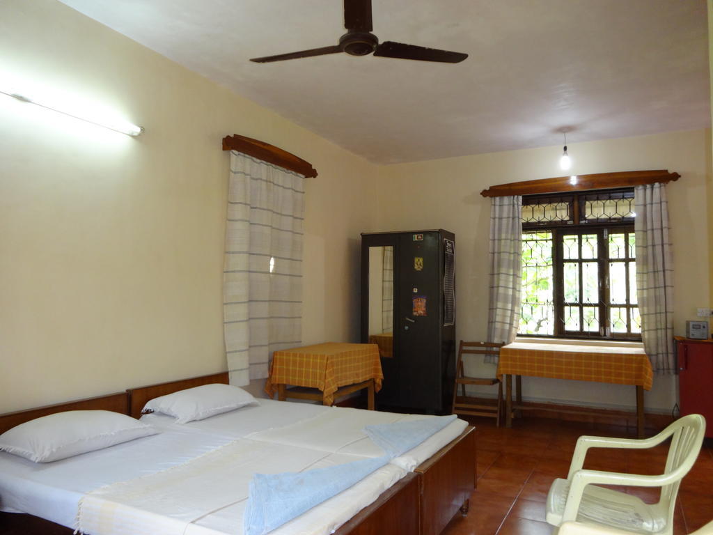 Pinto Guest House カンドリム 部屋 写真